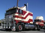 kenworth_k_100_borzillo_020805_01_aus_285.jpg