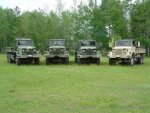 mil_trucks_220.jpg