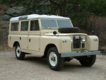 Land rover Unc rf.jpg