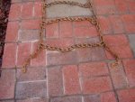 chains_1100_b_499.jpg